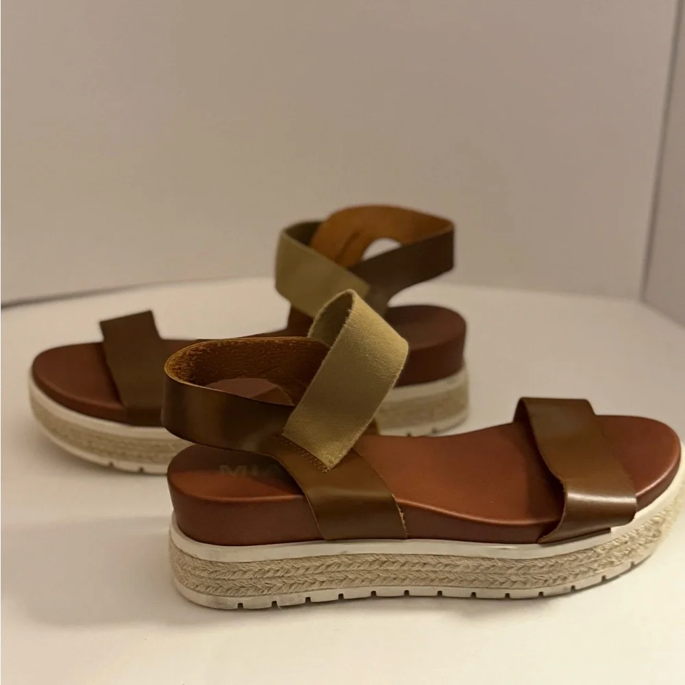 MIA Nedra Tan and Brown Espadrille Sandals Women’s 10
